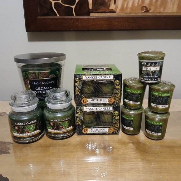 HUGE Yankee Candle & Aromascape Bundle! Pine Scent w/ Bonus Decor Candles - NWT - Picture 3 of 14